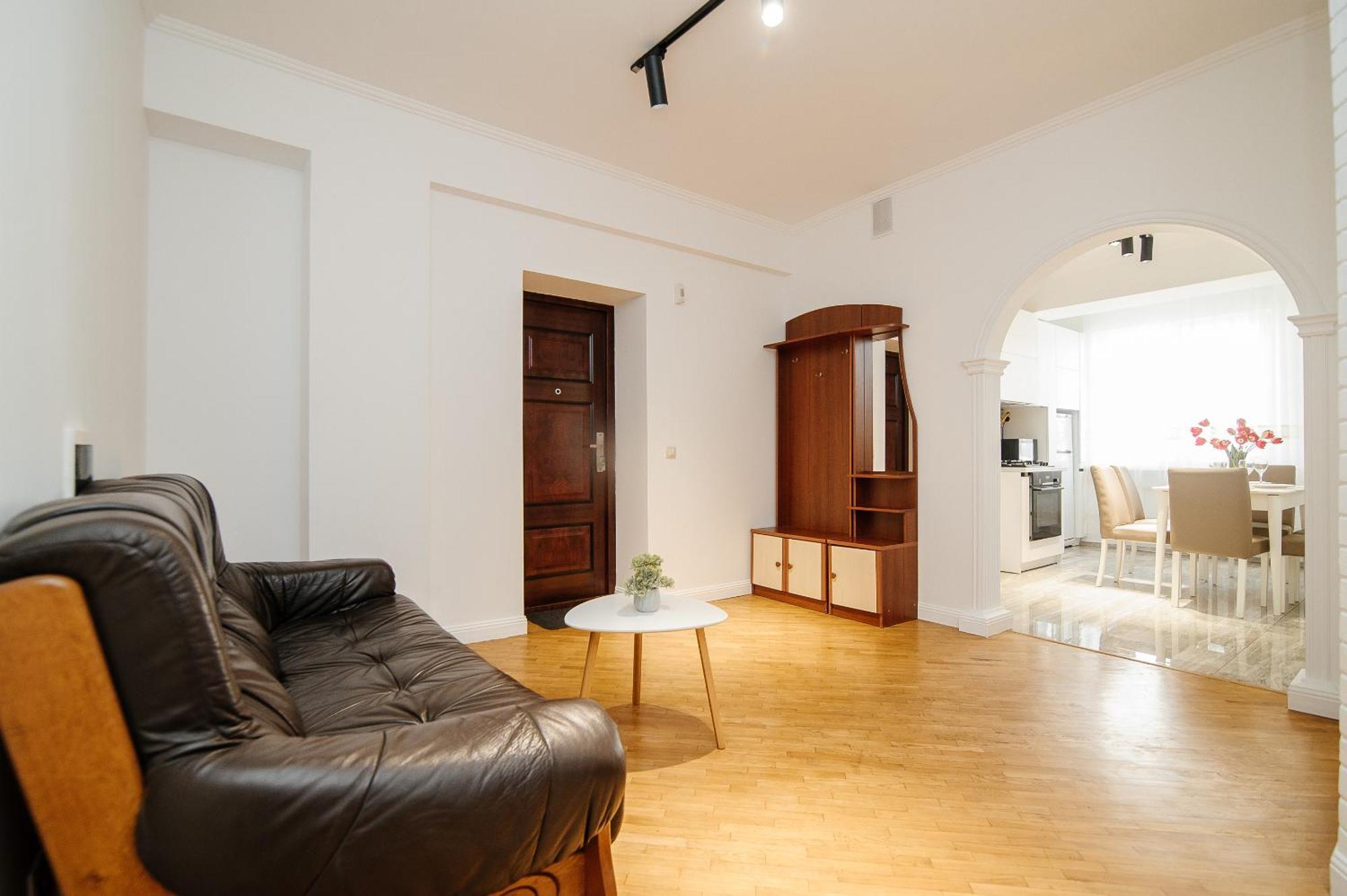 Mimi Rent & Lev Tolstoi Apartment *